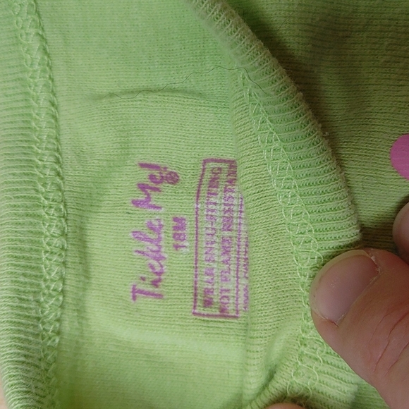 💥 Bundle Only 💥 TICKLE ME! Green Owl Graphic Tee Shirt - Picture 2 of 3